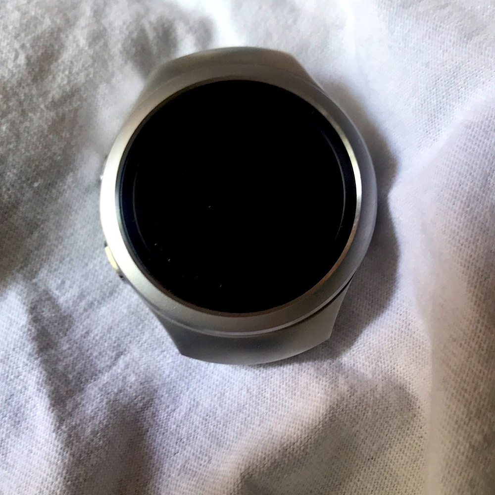 Samsung Gear S2 SM-R720 Silver Face needs Band